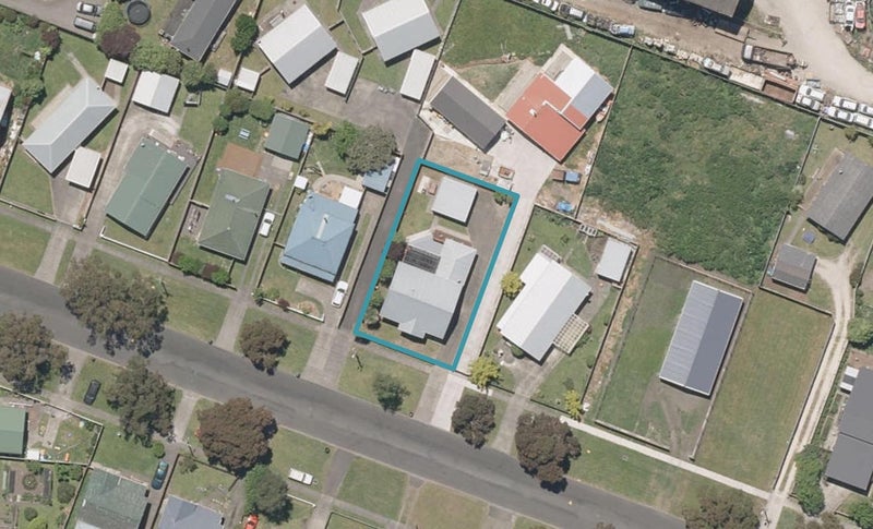 47 Hakeke Street, Whanganui East, Whanganui - Carousel 1
