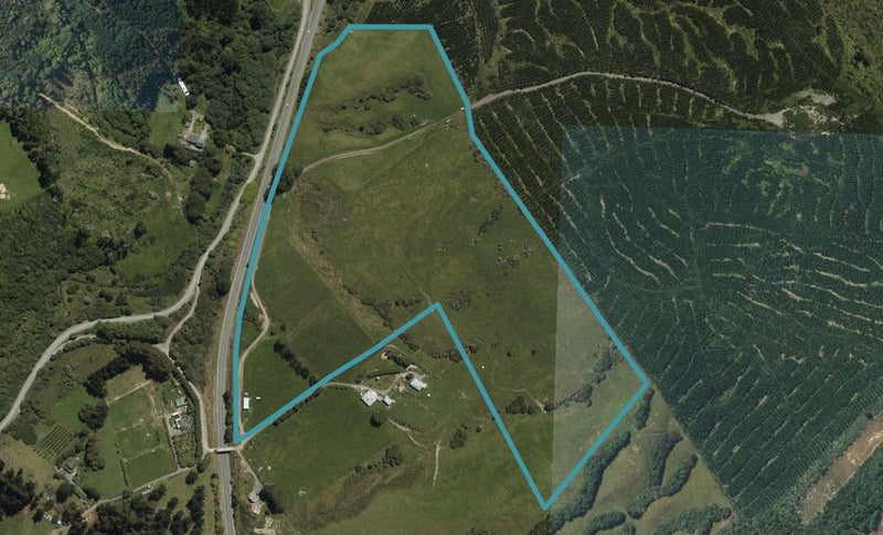 304 Leith Valley Road, Leith Valley, Dunedin - Carousel 1