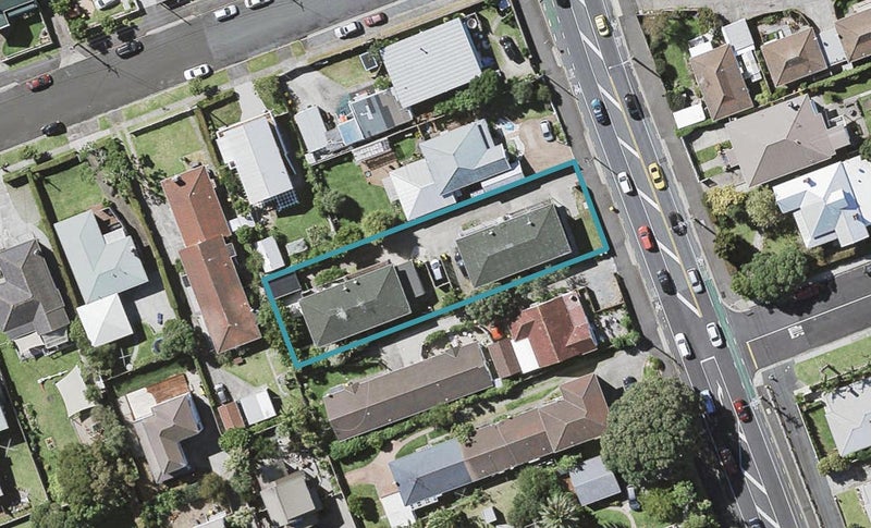 4/57 Lake Road, Devonport, Auckland - Carousel 1