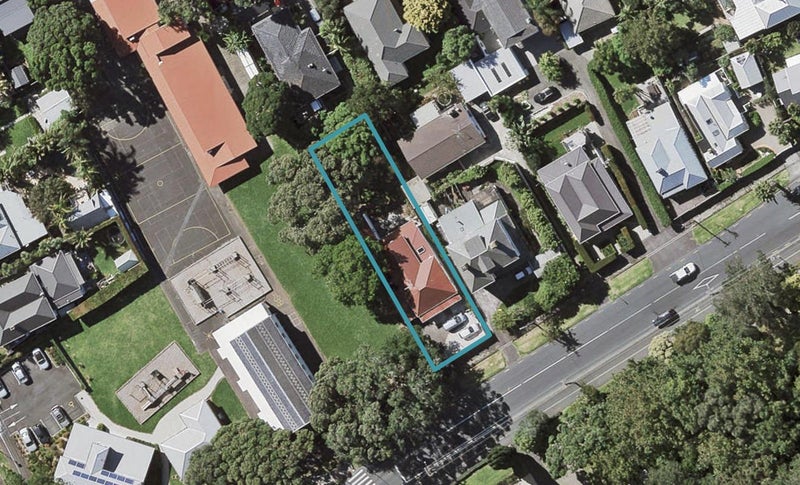 7 Albert Road, Devonport, Auckland - Carousel 1