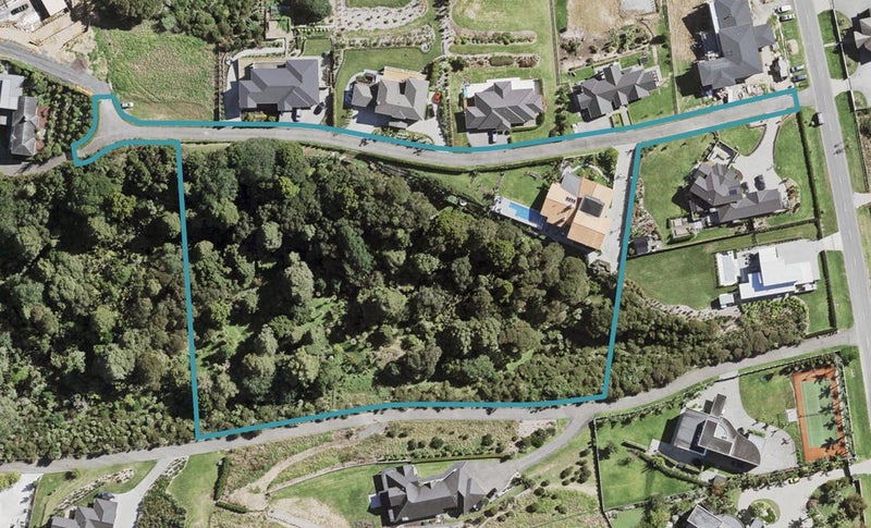 846 Redoubt Road, Flat Bush, Auckland - Carousel 1