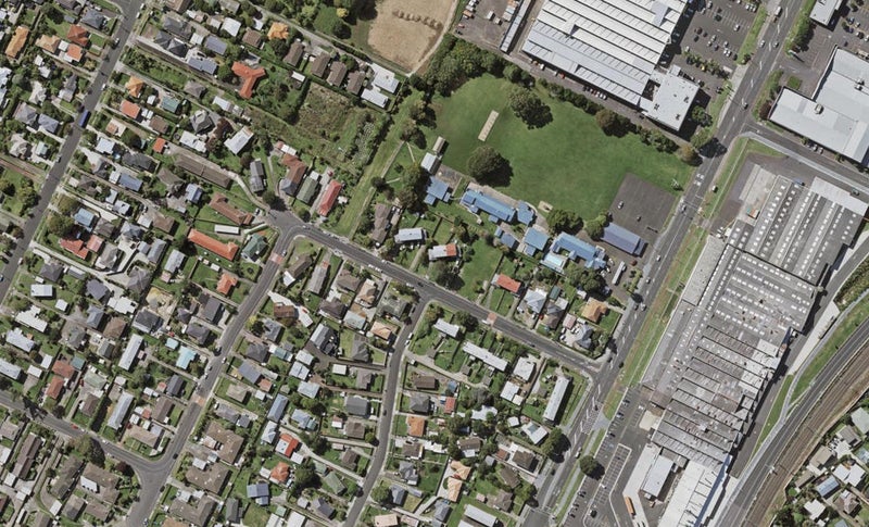 202/15 Malone Road, Mount Wellington, Auckland - Carousel 1