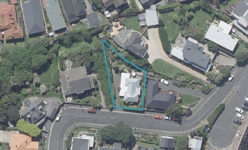 14 Cliffs Road, Saint Clair, Dunedin - Carousel 1