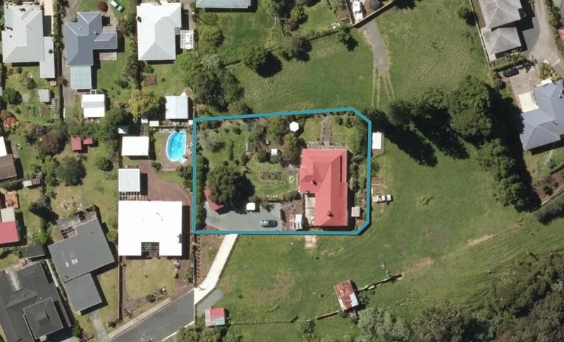 10 Huia Street, Whau Valley, Whangarei - Carousel 1