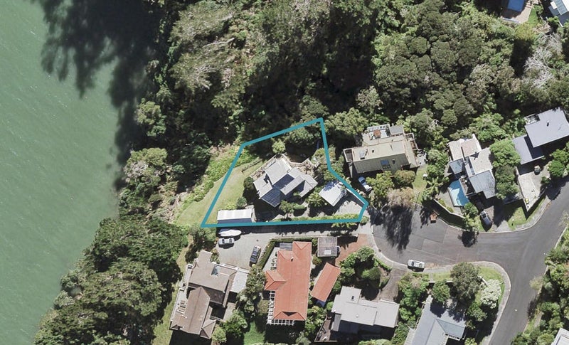 5 Eucalyptus Place, Beach Haven, Auckland - Carousel 1