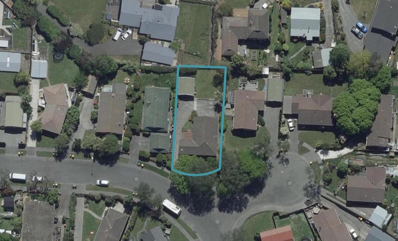9 Clivedon Place, Redwood, Christchurch - Carousel 1
