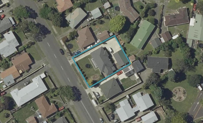 63 Maxwells Line, Awapuni, Palmerston North - Carousel 1