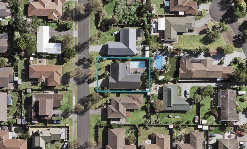 5 Foxbridge Lane, Conifer Grove, Takanini - Carousel 1