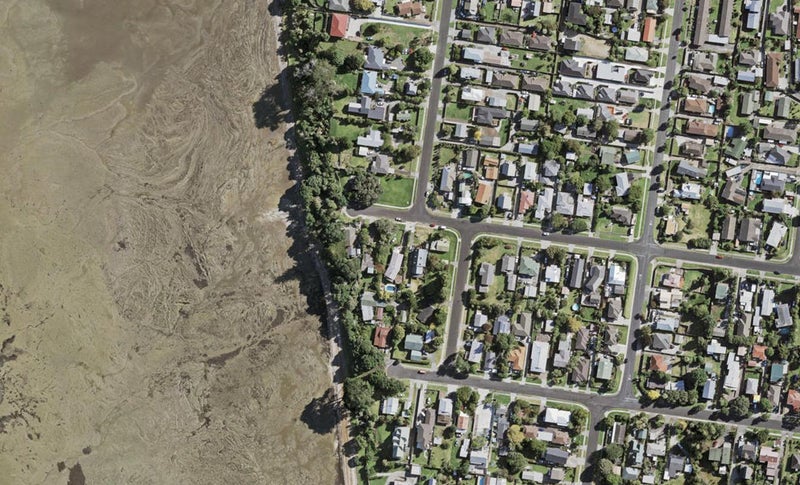 42 McLeod Road, Weymouth, Auckland - Carousel 1