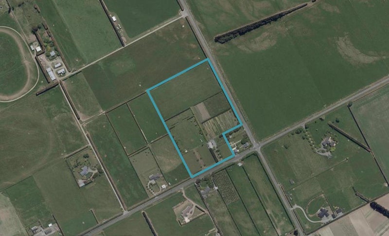164 Newtons Road, Christchurch - Carousel 1