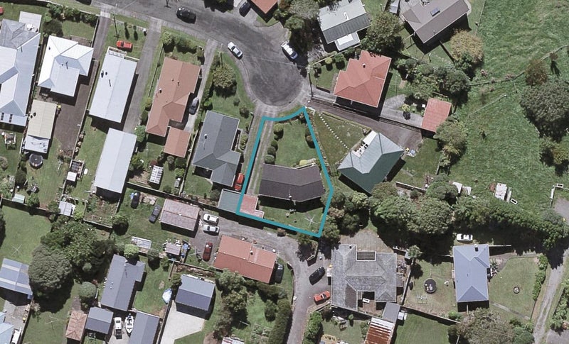 24 Rata Street, Upper Vogeltown, New Plymouth - Carousel 1