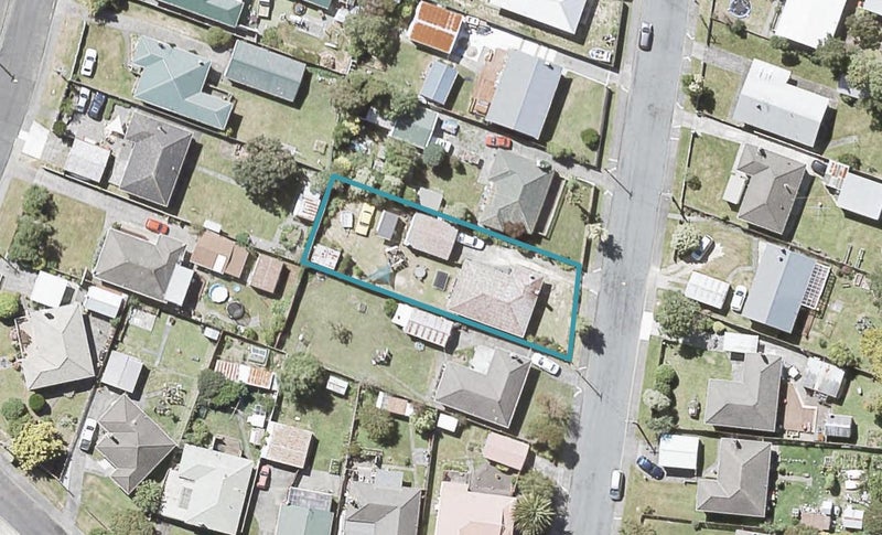 88 Peel Place, Wainuiomata, Lower Hutt - Carousel 1