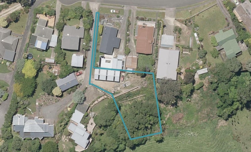 24 D'Arcy Road, Bastia Hill, Whanganui - Carousel 1
