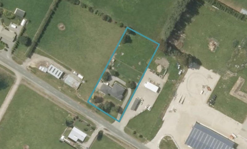 20 Racecourse Road, Charlton, Gore - Carousel 1