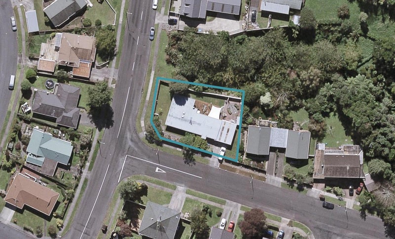 1 Ainslee Street, Highlands Park, New Plymouth - Carousel 1