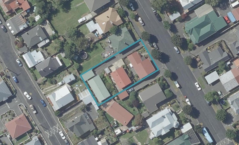 11A Baker Street, Caversham, Dunedin - Carousel 1