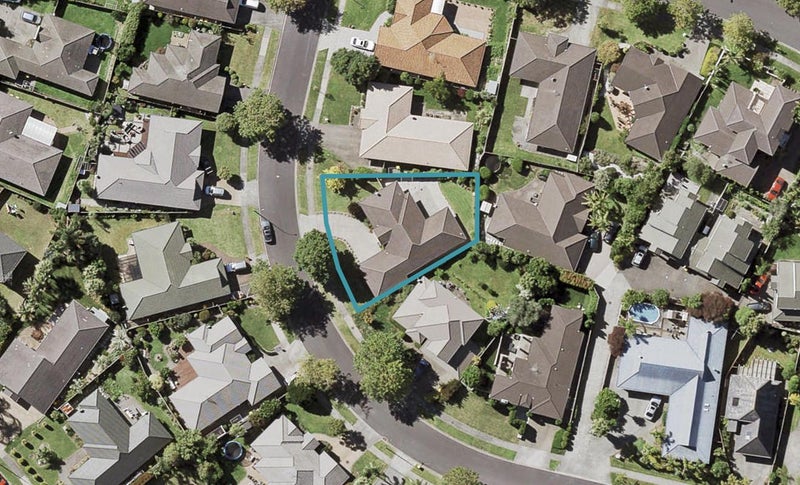 6 Kilsyth Way, East Tamaki Heights, Auckland - Carousel 1