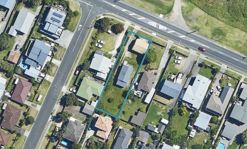 836 Papamoa Beach Road, Papamoa Beach, Papamoa - Carousel 1