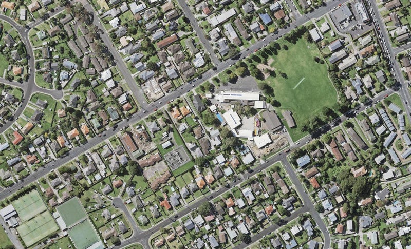 177 Bayswater Avenue, Bayswater, Auckland - Carousel 1