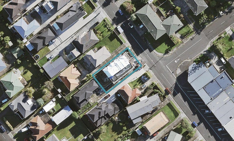 14A Ellis Avenue, Mount Roskill, Auckland - Carousel 1