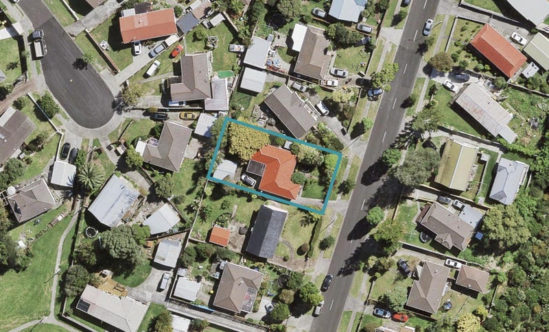 30 Luanda Drive, Ranui, Auckland - Carousel 1