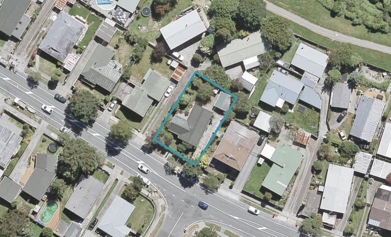 25 Gemstone Drive, Birchville, Upper Hutt - Carousel 1
