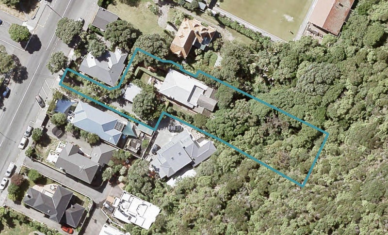 1/197 Muritai Road, Eastbourne, Lower Hutt - Carousel 1