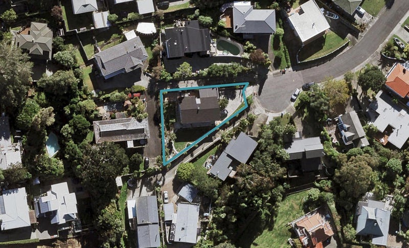 10 Rendcomb Place, Hillsborough, Auckland - Carousel 1