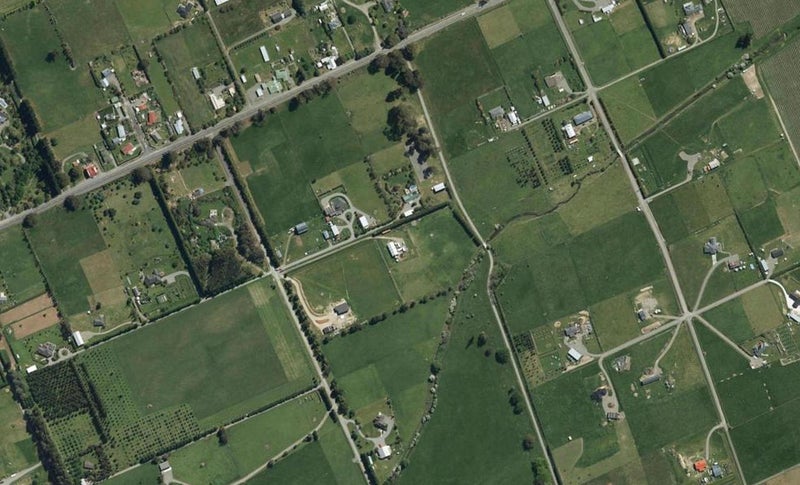 31 Seniors Road, Blenheim - Carousel 1