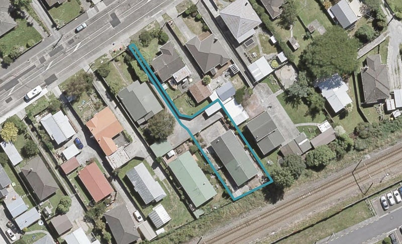 2/40 Palmer Crescent, Silverstream, Upper Hutt - Carousel 1