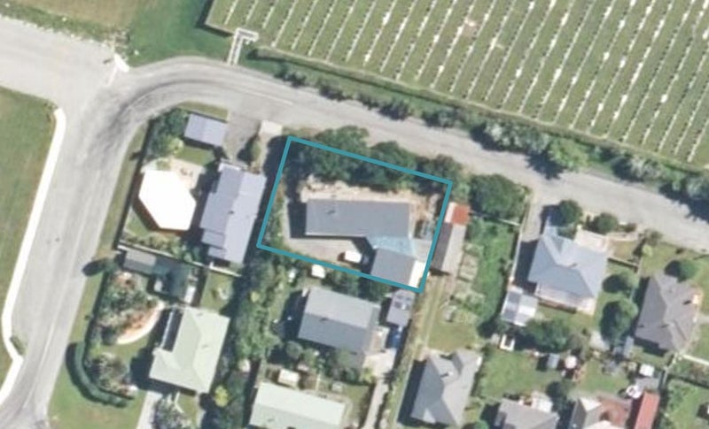 9 Miro Street, Karoro, Greymouth - Carousel 1