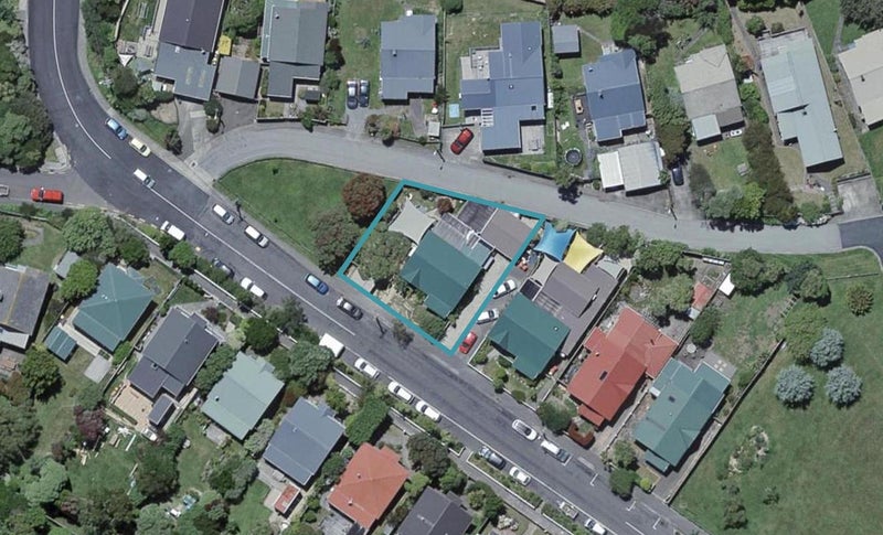 9 Tarikaka Street, Ngaio, Wellington - Carousel 1