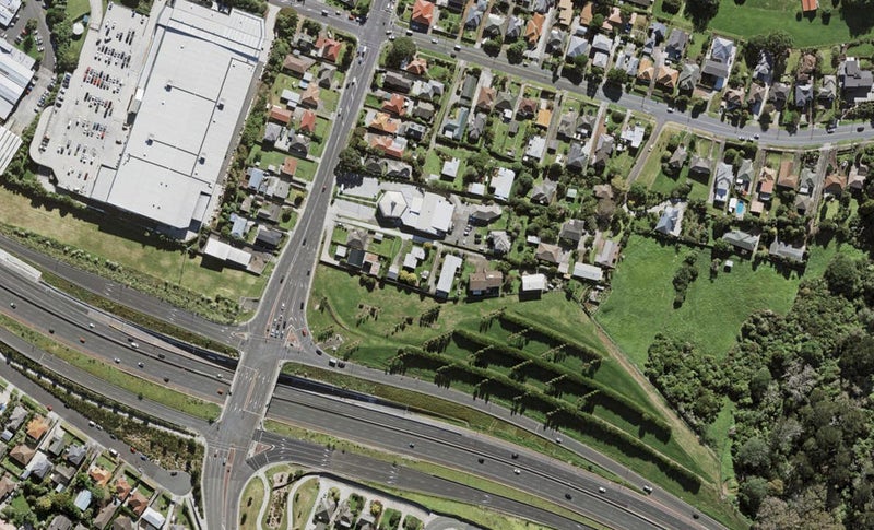 1/106 Hillsborough Road, Hillsborough, Auckland - Carousel 1