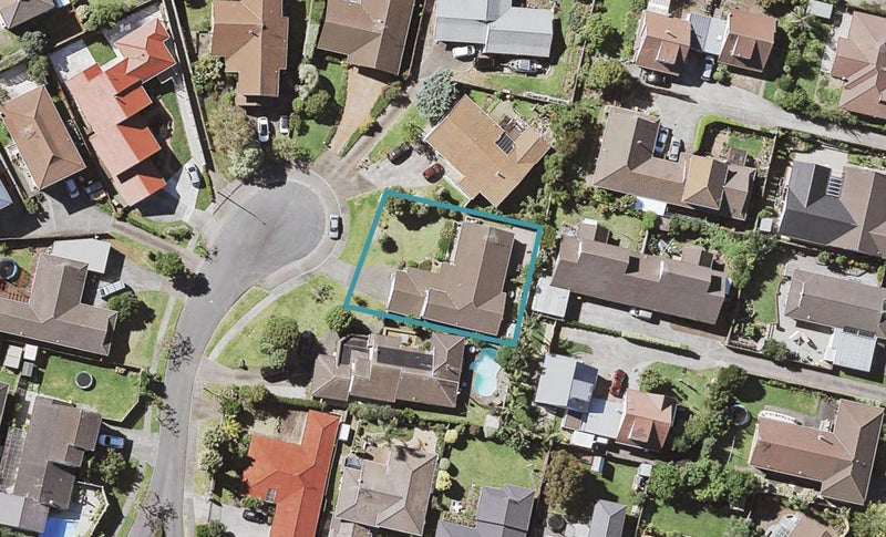 5 Gardenia Grove, Half Moon Bay, Auckland - Carousel 1