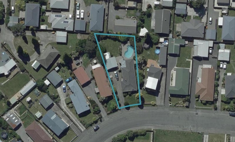 21 Bermuda Drive, Hornby, Christchurch - Carousel 1
