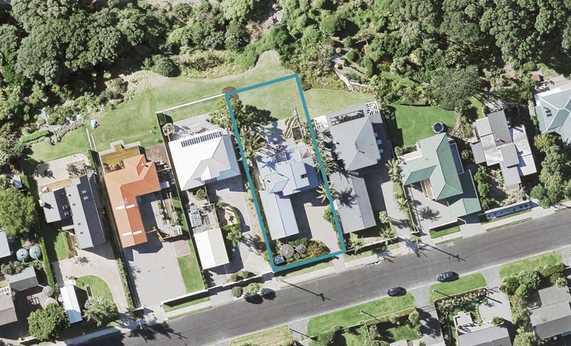 38 First View Avenue, Beachlands, Auckland - Carousel 1