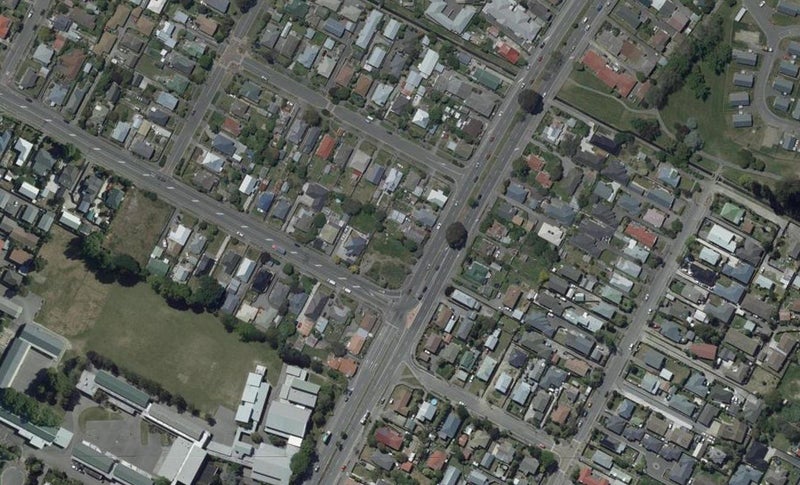 135 Aldwins Road, Phillipstown, Christchurch - Carousel 1