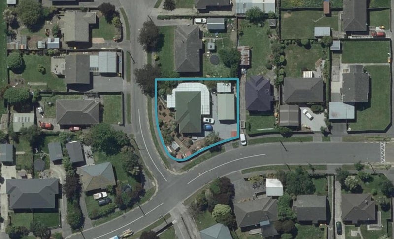 2 Braemar Place, Avonside, Christchurch - Carousel 1