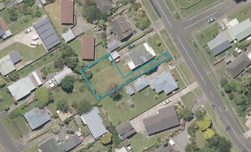 77A Raine Street, Whanganui East, Whanganui - Carousel 1