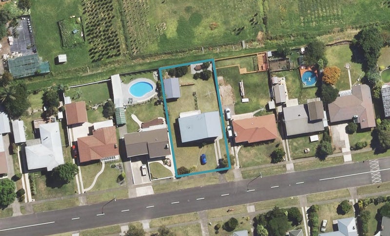 1025 Aberdeen Road, Te Hapara, Gisborne - Carousel 1