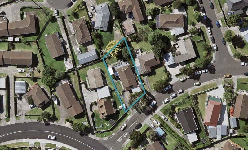 105 Santiago Crescent, Unsworth Heights, Auckland - Carousel 1