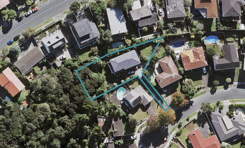 33 Barlow Place, Chatswood, Auckland - Carousel 1