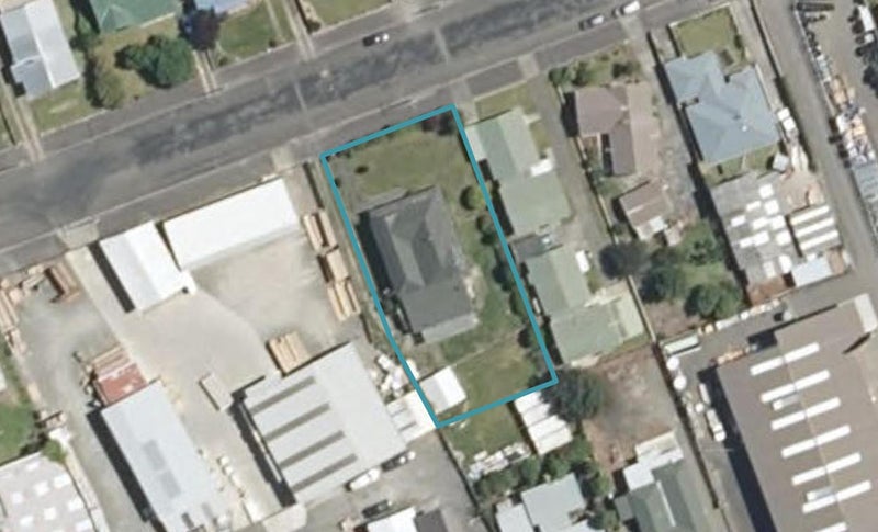 16 Burns Street, Dannevirke - Carousel 1