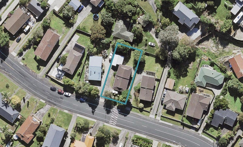 22 Butterworth Drive, Glendene, Auckland - Carousel 1