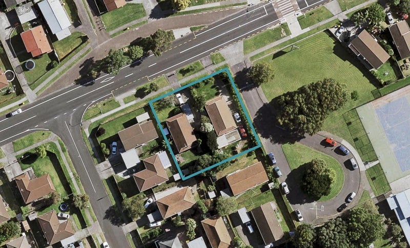 1/46 Palmers Road, Clendon Park, Auckland - Carousel 1