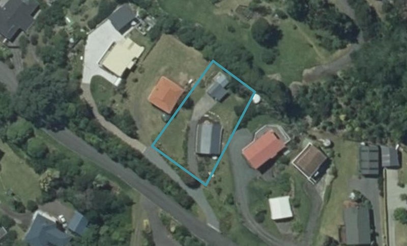 15 Kowhai Drive, Te Kouma, Coromandel - Carousel 1