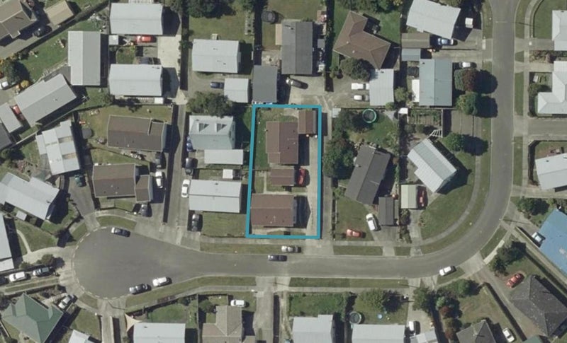16 Tiller Close, Kelvin Grove, Palmerston North - Carousel 1