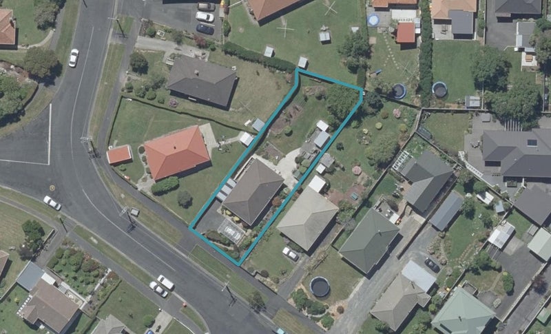 152 Lynn Street, Wakari, Dunedin - Carousel 1