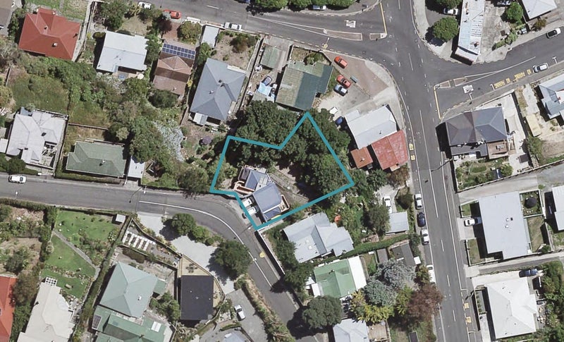1A Fitzroy Road, Bluff Hill, Napier - Carousel 1