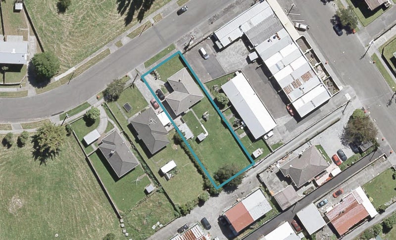 5 Rimutaka Street, Trentham, Upper Hutt - Carousel 1